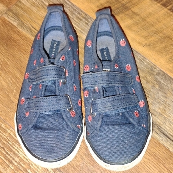 Bundle Of Toddler Girls Size 11 Shoes! - Picture 12 of 13